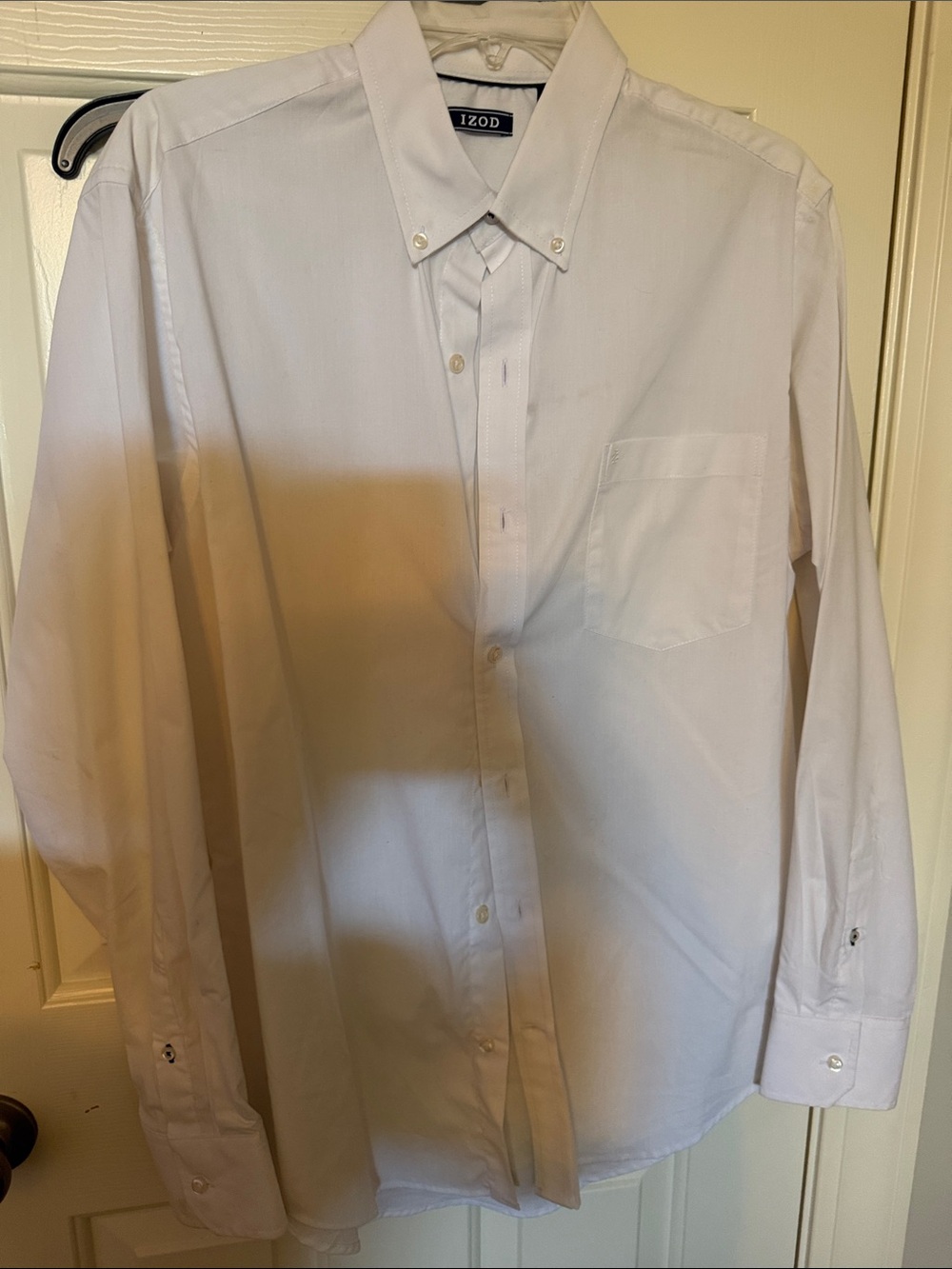 Izod White Button-Down Dress Shirt with Chest Pocket